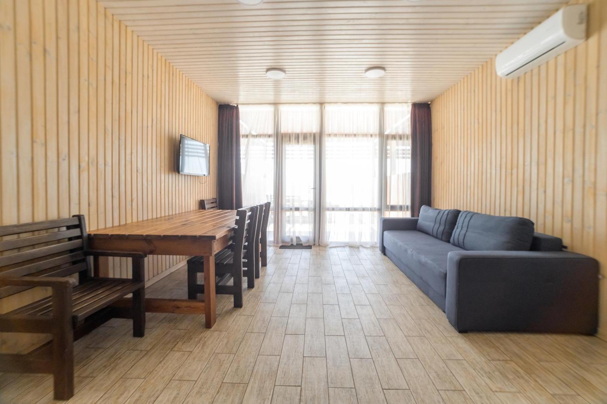Prichal 80 Hotel زاتوكا المظهر الخارجي الصورة